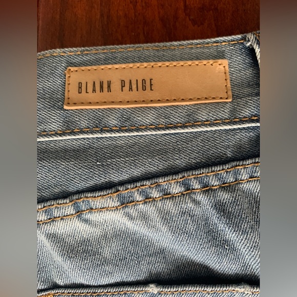 Blank Paige Denim Distressed Jeans Size Small NEW with Tag - Picture 8 of 8
